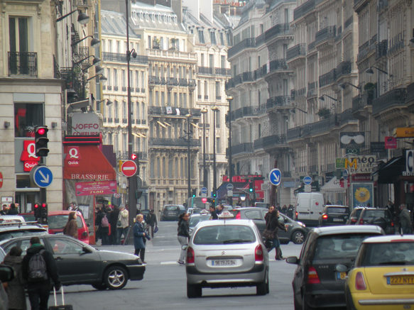  compression rue Saint-Lazare
